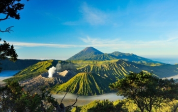 雙火山探險：Ijen 火山口和 Bromo 團體旅遊（2 天 1 夜）